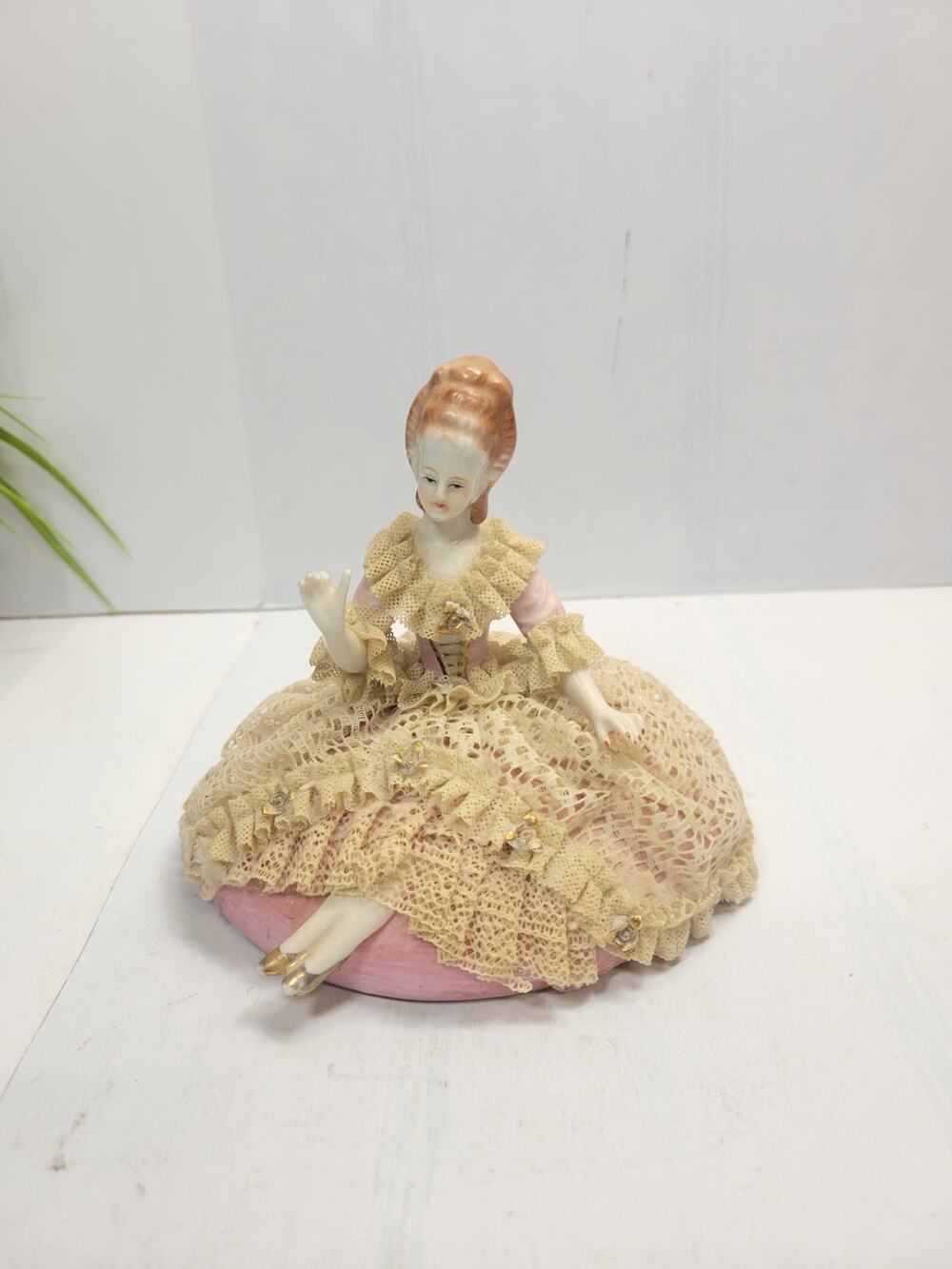 Vintage Porcelain Lady Trinket Box, Ardalt Japan Figurine 6740